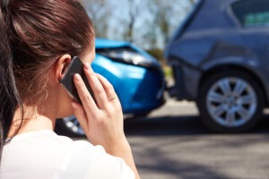 Woman calls car accident lawyer after collision in Sacramento