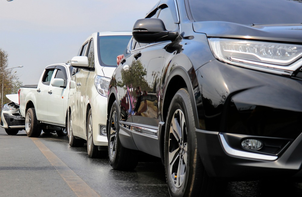 Who is At Fault in a Rear End Collision Involving 3 or More Cars?